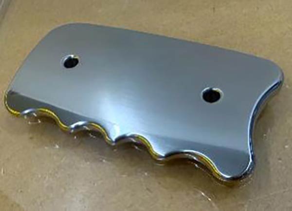 昨年の商談をきっかけに製品化された美容器具「カッサ」