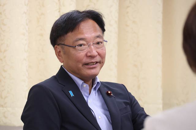 国定衆院議員