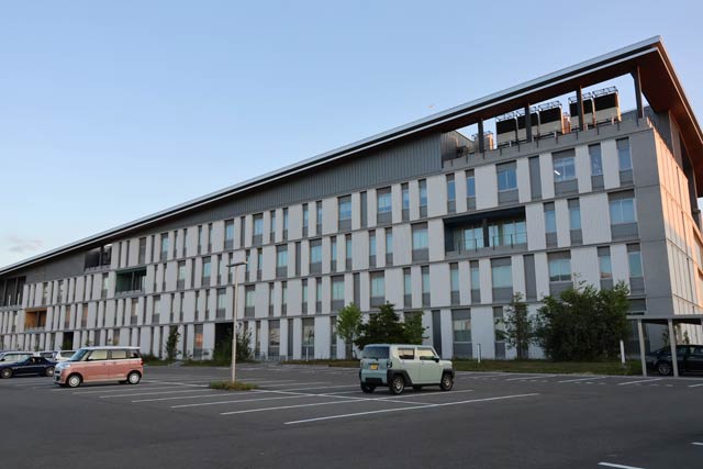 三条市立大学