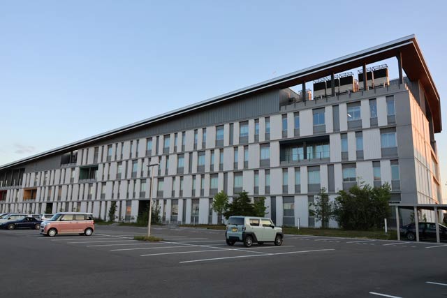 三条市立大学
