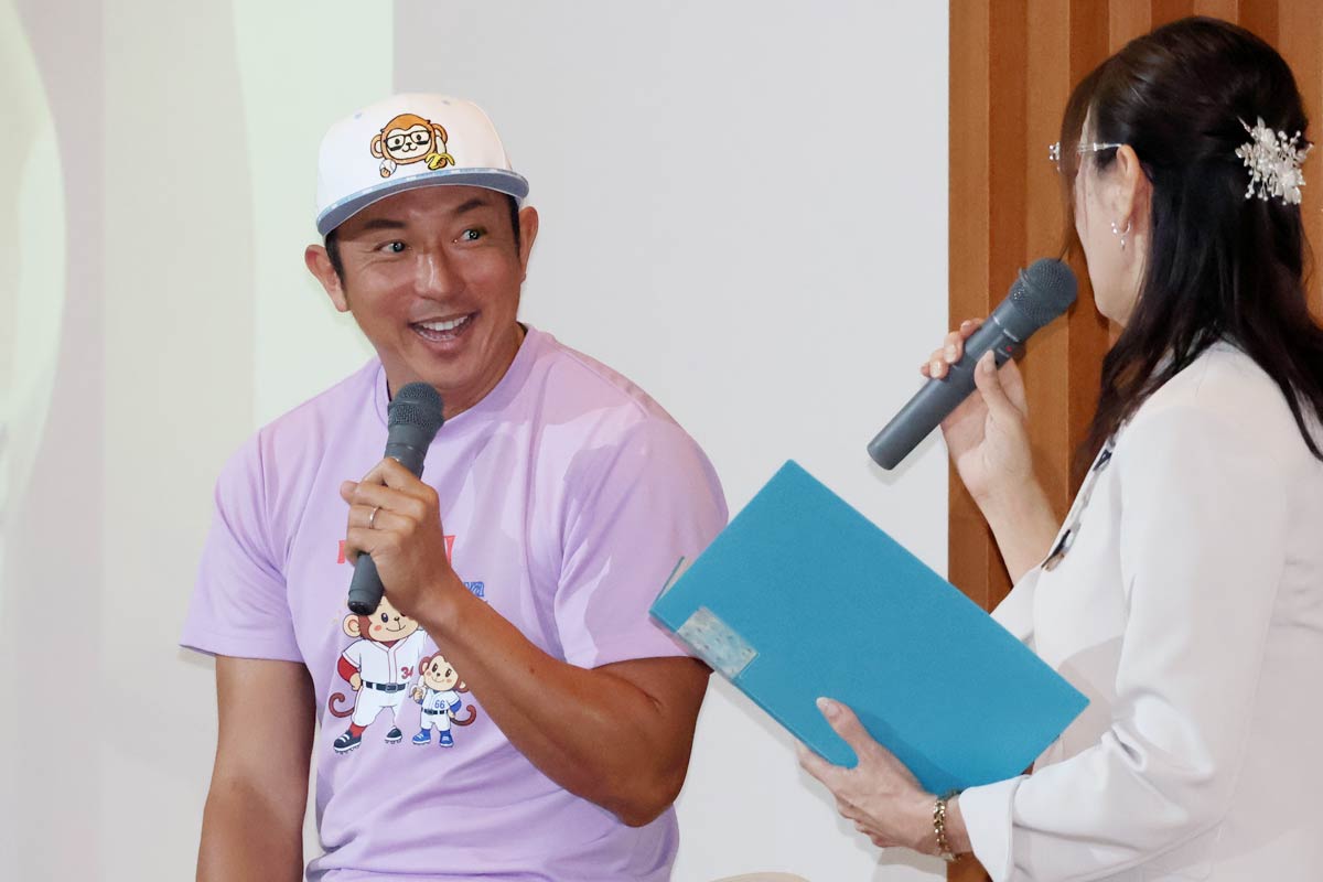 三条エコノミークラブ65周年公開例会のゲスト川﨑宗則選手