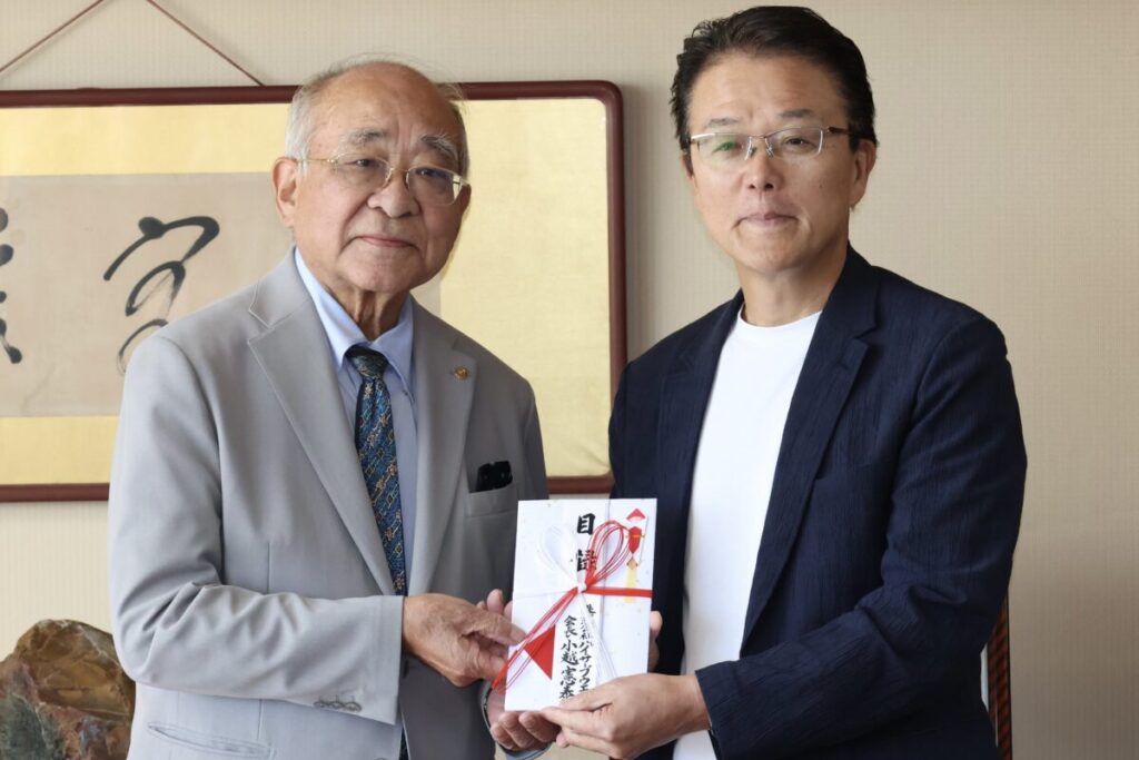 小越会長と新潟県フードバンク推進協議会の田代理事長
