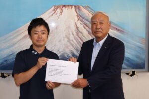 新人の声も市政へ　三条市議会最大会派の自由クラブ、滝沢市長に初の政策要望