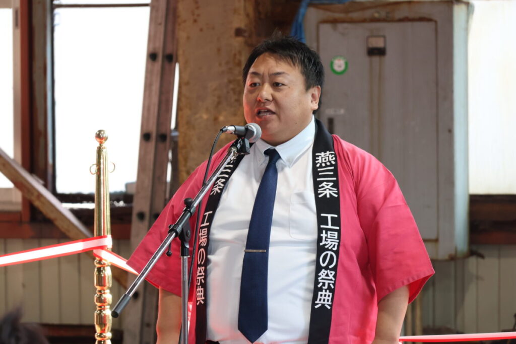 佐野大輔燕市長