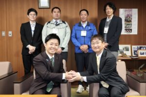 八十里越開通へ会津と燕三条の産業交流に期待　会津産業ネットワークフォーラムが燕三条ものづくりメッセに初出展