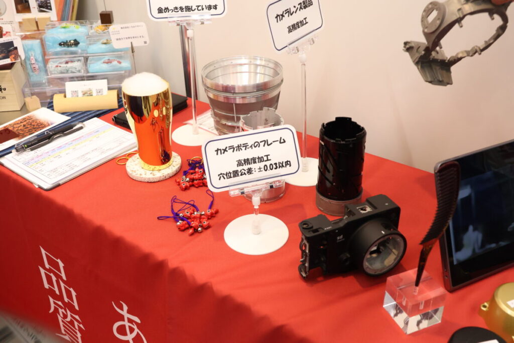 ANFのブースの展示物