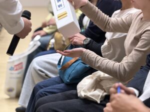 【燕市議選】立候補届け出受け付けに午前8時半までに予定された24陣営が出席